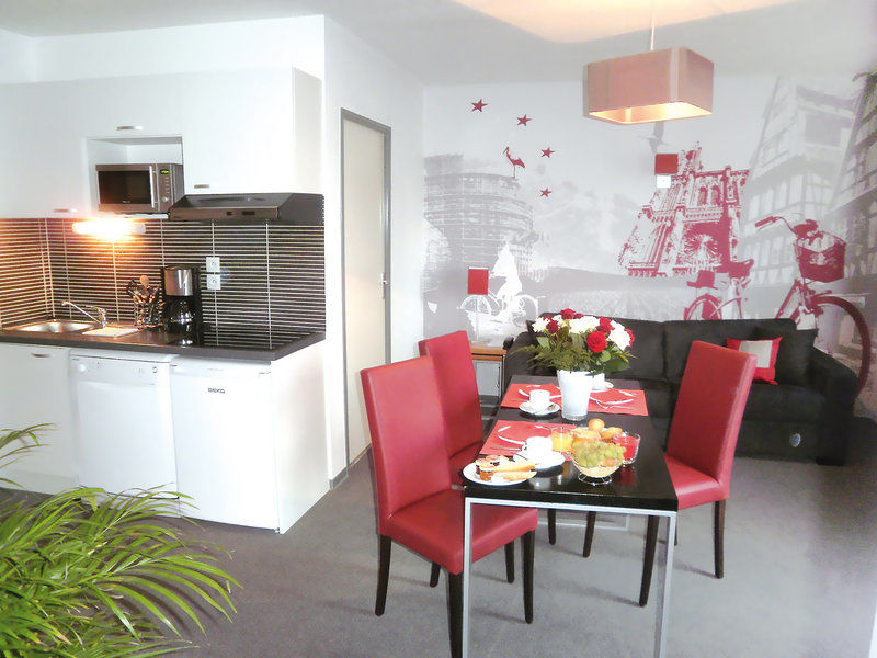 ลากร็องฌ์ อพาร์ตโฮเทล สตราสบูร์ก วิลสัน Aparthotel ภายนอก รูปภาพ